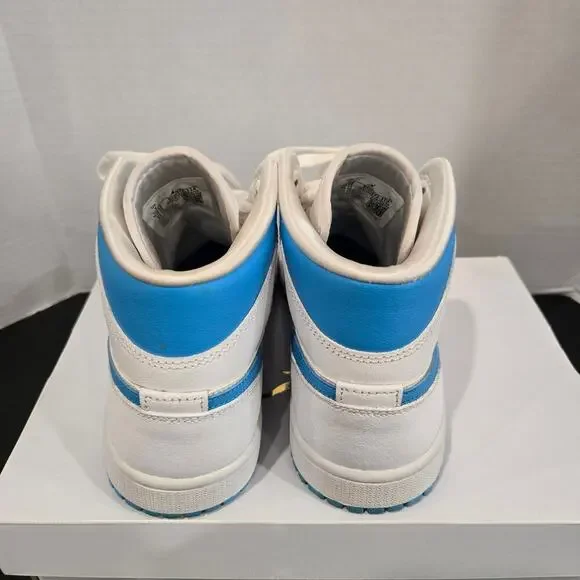 Nike Air Jordan 1 Mid Women's Dk Powder Blue/White Sneakers Sz 7 BQ6472 114 - Picture 5 of 13